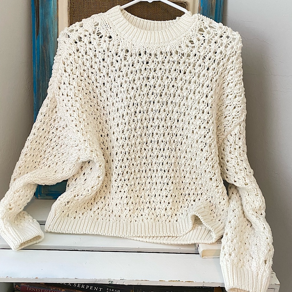 White Mango Sweater (xs)